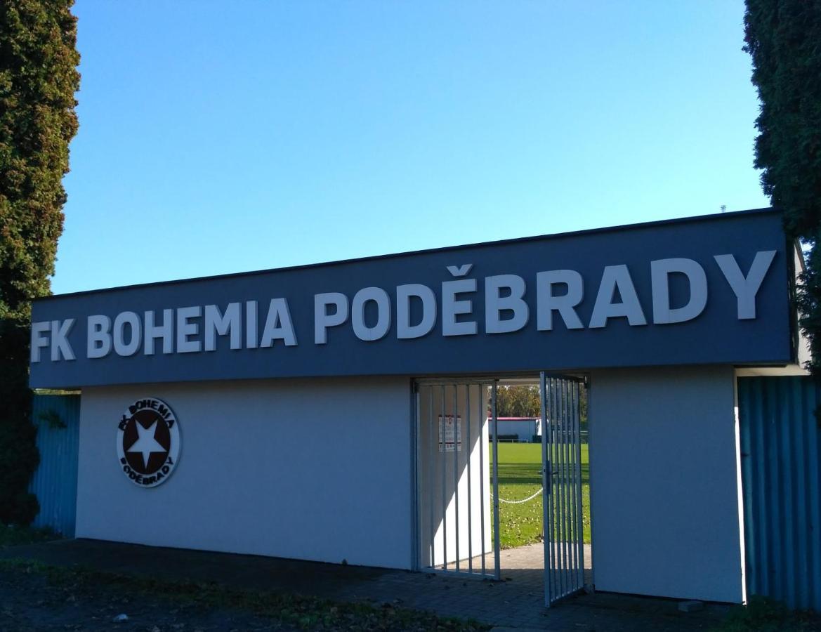 Homestay Poděbrady Buitenkant foto